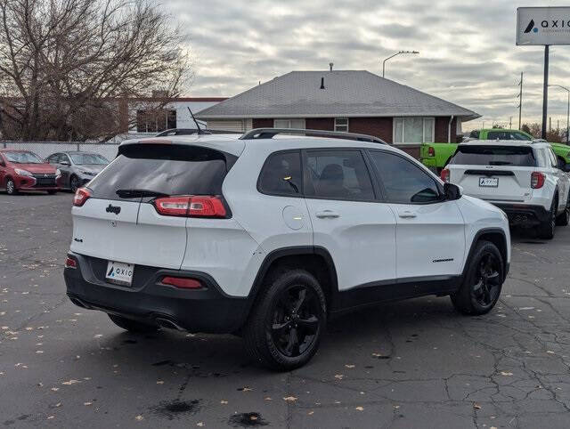 2018 Jeep Cherokee for sale at Axio Auto Boise in Boise, ID