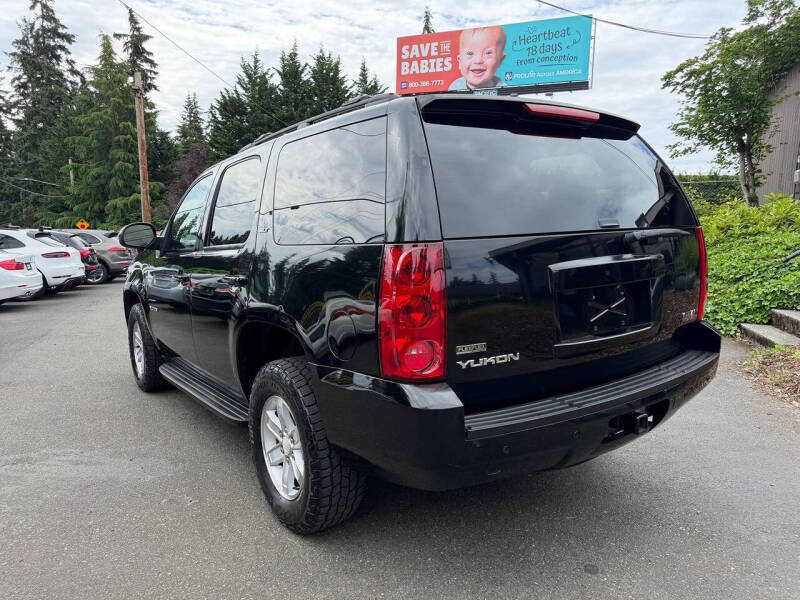 2011 GMC Yukon SLT
