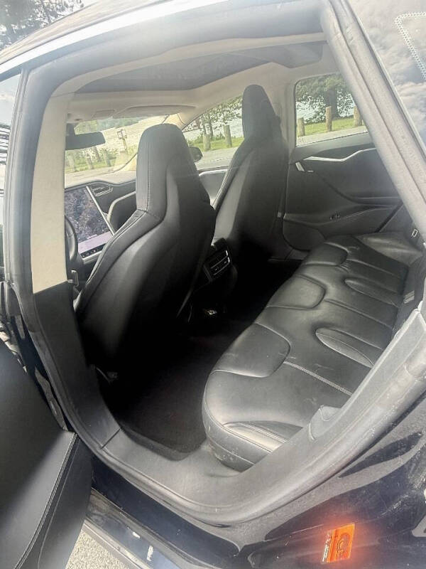 2014 Tesla Model S 85