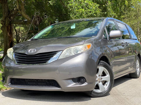 2012 Toyota Sienna for sale at HIGH PERFORMANCE MOTORS in Hollywood FL