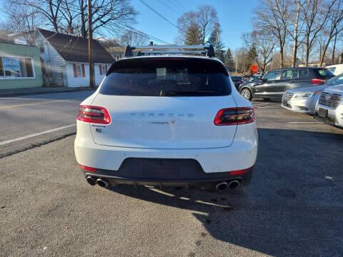 2015 Porsche Macan S