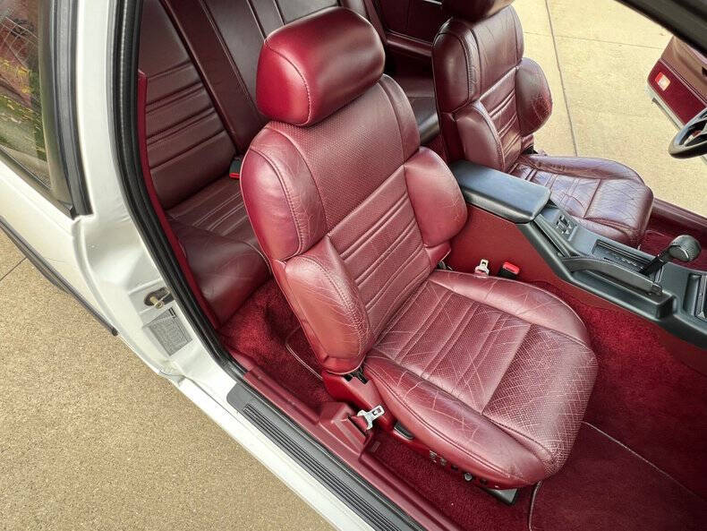 1991 Ford Thunderbird SC