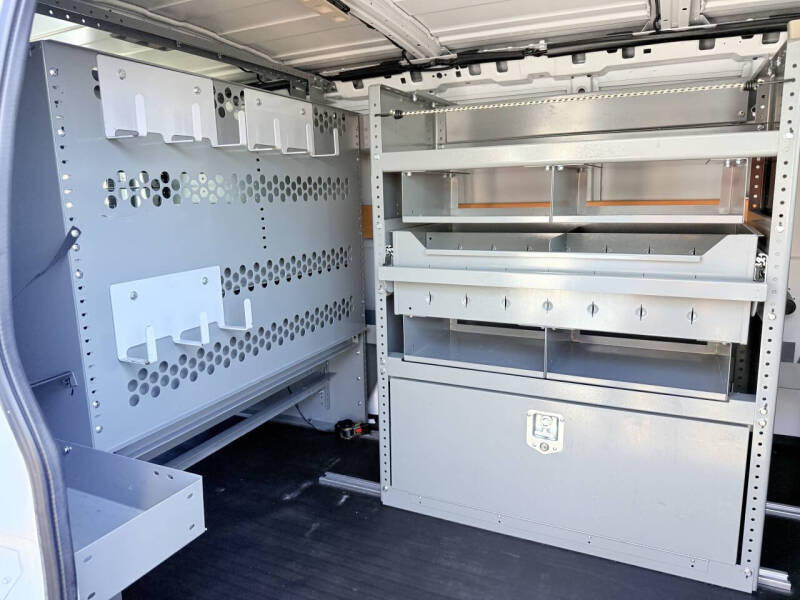 2018 Chevrolet Express 2500