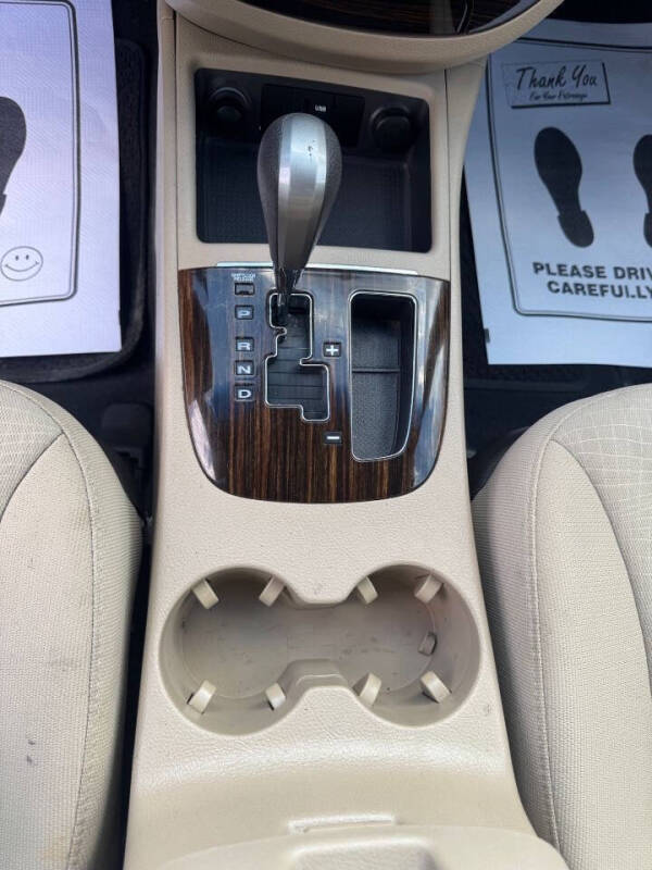 2011 Hyundai Santa Fe GLS