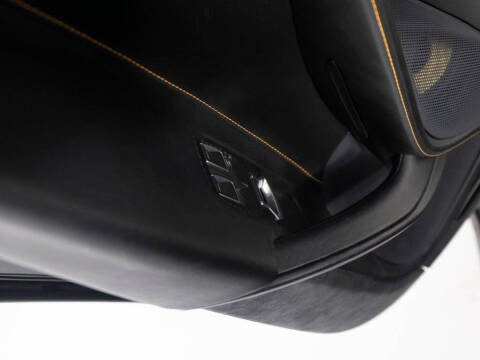 2021 McLaren 720S Performance