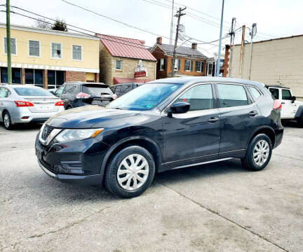 2018 Nissan Rogue for sale at Greenway Auto LLC in Berryville VA