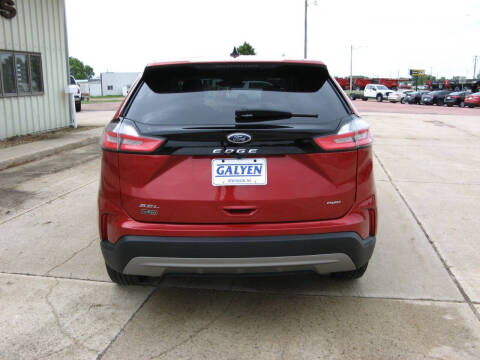 2022 Ford Edge SEL