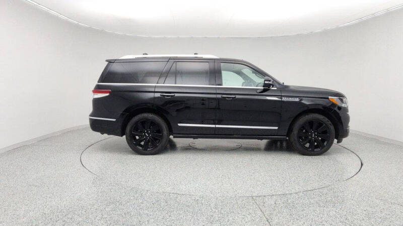 2022 Lincoln Navigator Reserve