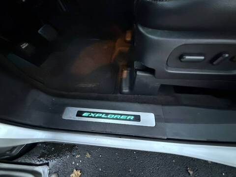 2015 Ford Explorer Sport