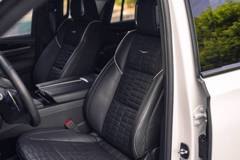 2024 Cadillac Escalade-V