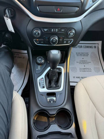2016 Jeep Cherokee