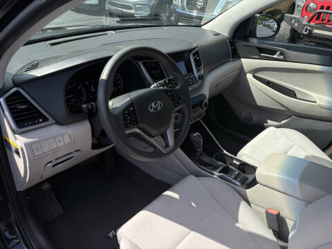 2017 Hyundai Tucson SE Plus