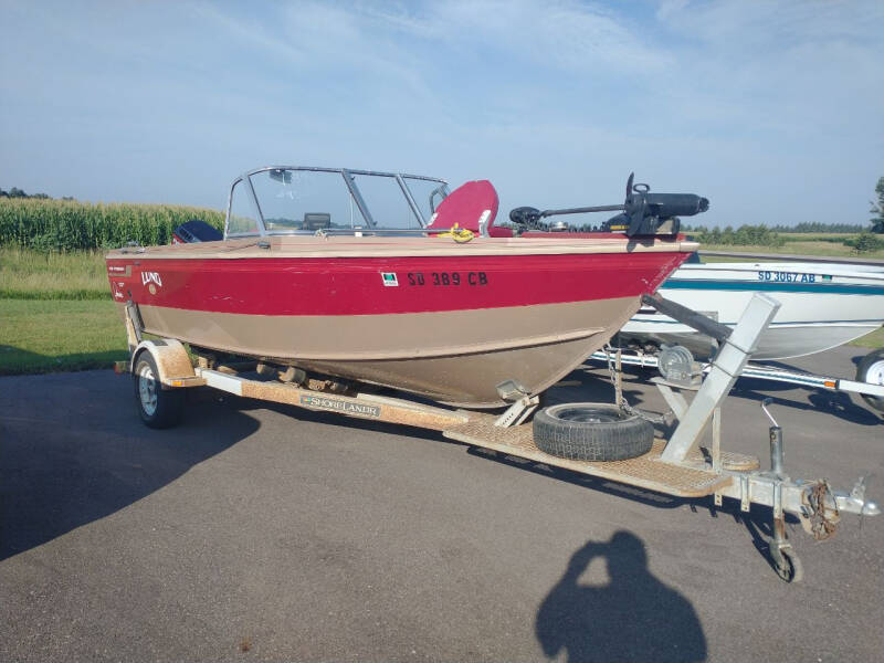 1998 Lund 1800 Fisherman for sale at Dakota Sales & Equipment in Arlington SD