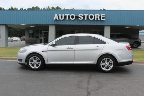 2017 Ford Taurus SEL