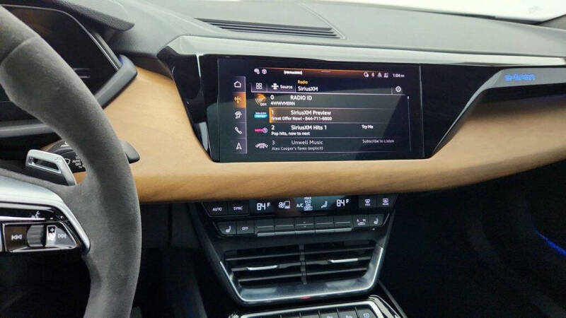 2024 Audi e-tron GT quattro Prestige