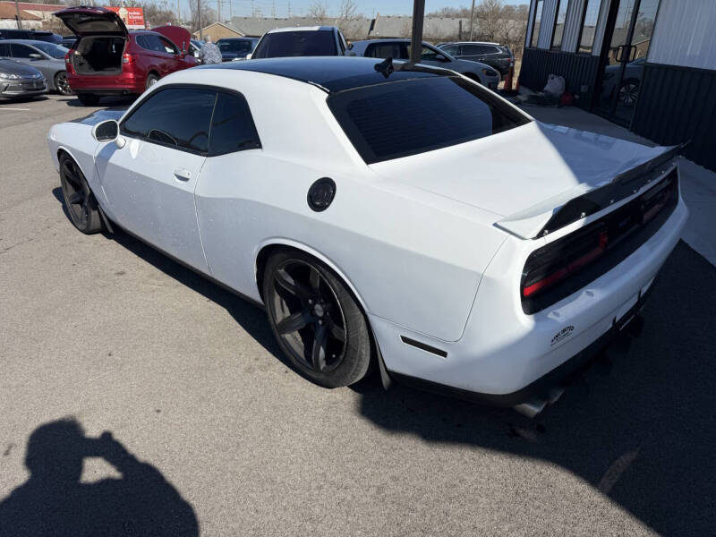 2015 Dodge Challenger SRT 392
