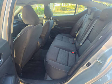 2022 Nissan Altima 2.5 SV