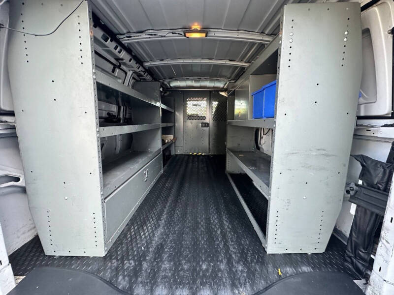 2009 GMC Savana 3500