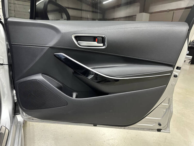 2021 Toyota Corolla Hatchback XSE