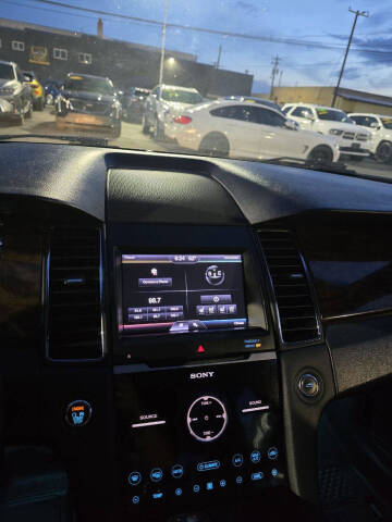 2013 Ford Taurus Limited