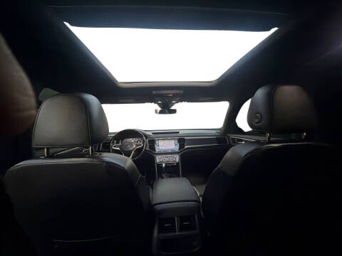 2020 Volkswagen Atlas Cross Sport V6 SEL 4Motion