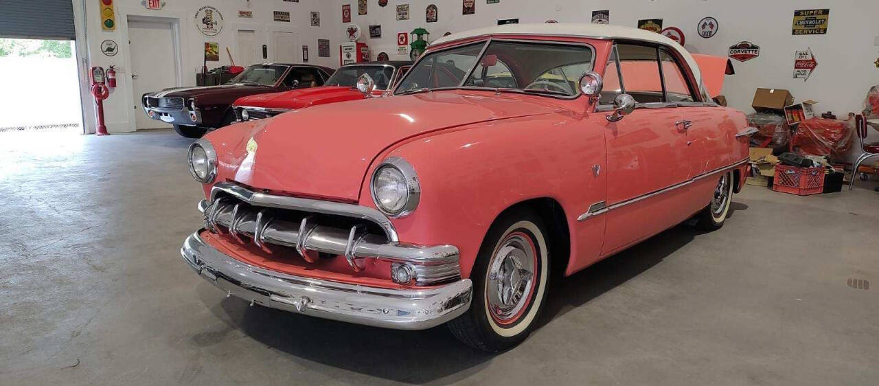 1951 Ford Crown Victoria 11