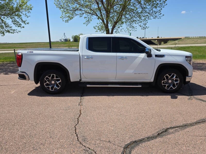 2023 GMC Sierra 1500