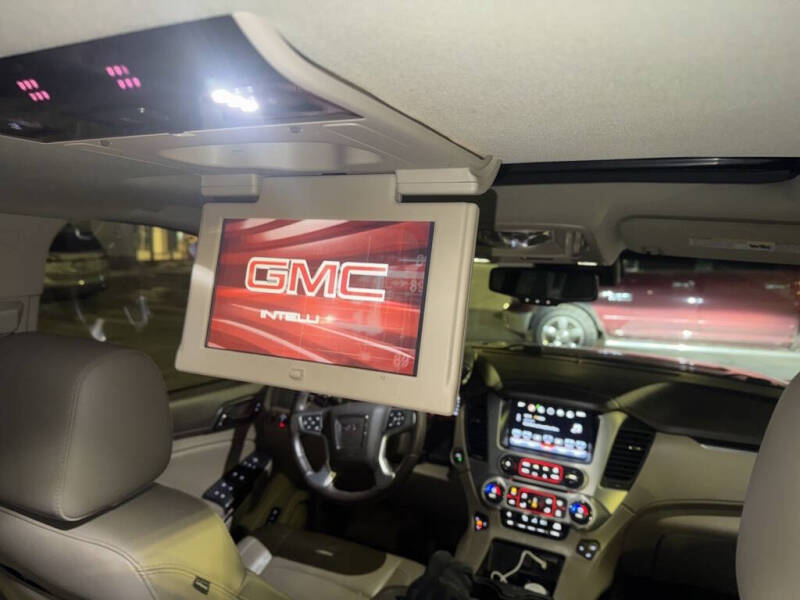 2016 GMC Yukon XL SLT