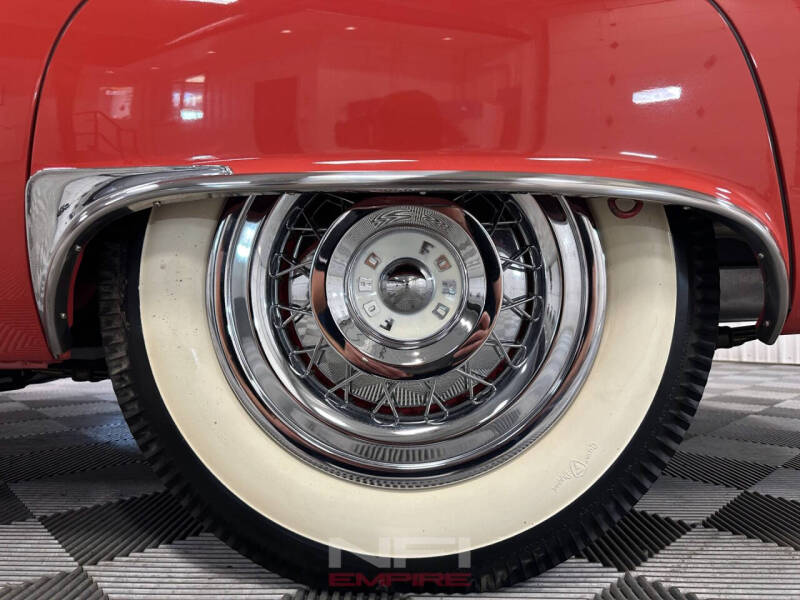 1956 Ford Thunderbird