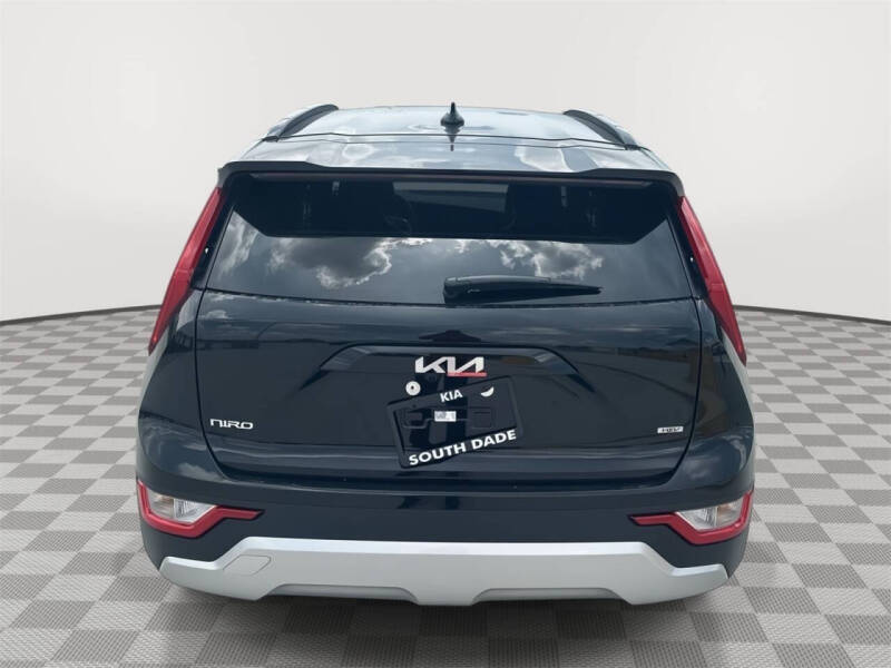 2026 Kia Niro LX