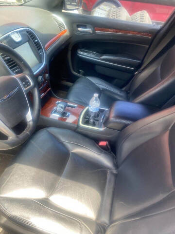 2013 Chrysler 300