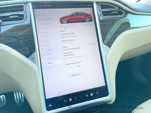 2013 Tesla Model S Performance