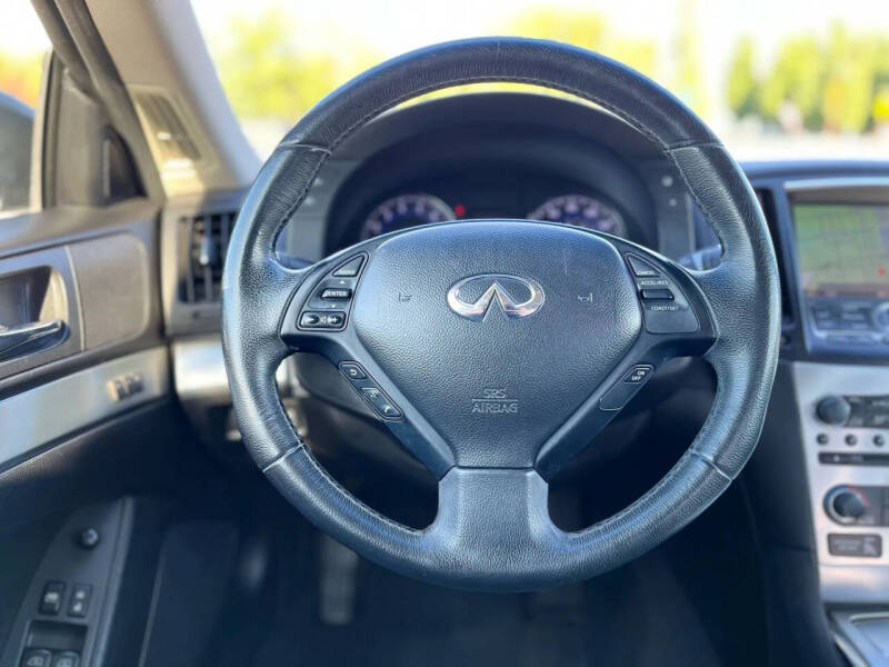 2014 Infiniti Q60 Coupe Journey