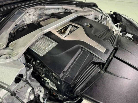 2023 Aston Martin DBX 707