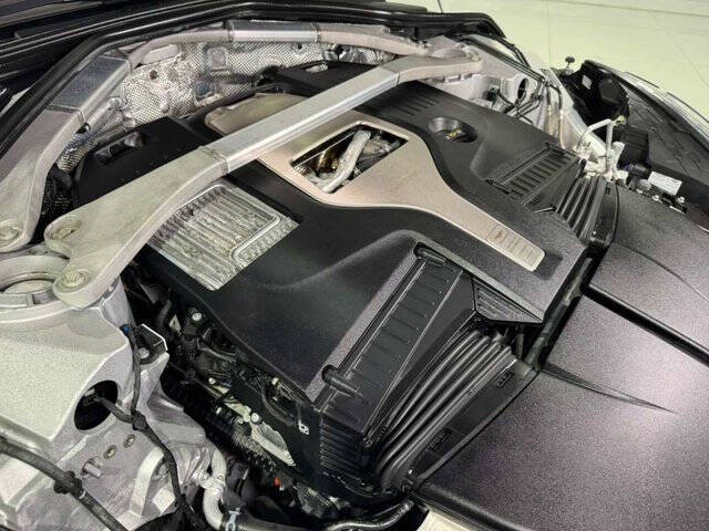 2023 Aston Martin DBX 707