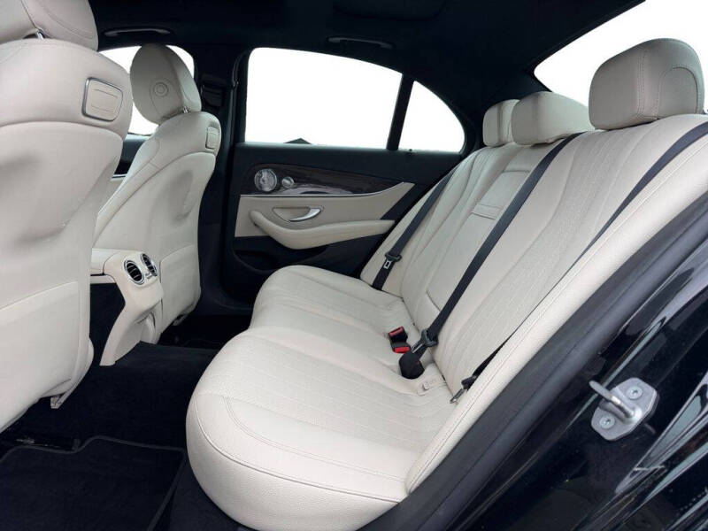 2018 Mercedes-Benz E-Class E 300