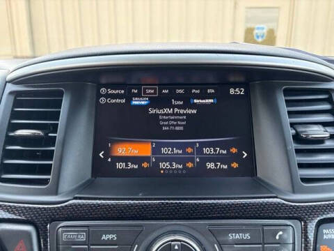 2019 Nissan Pathfinder SL