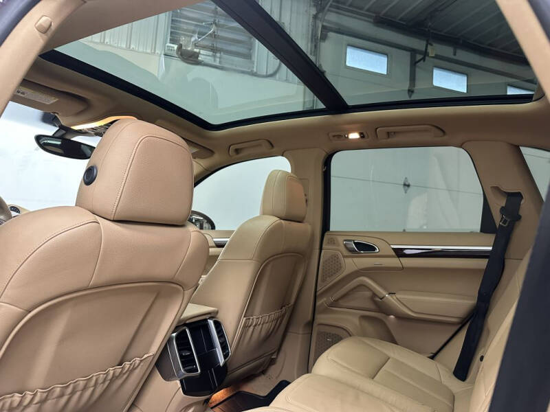 2014 Porsche Cayenne