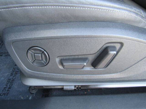 2022 Audi Q4 e-tron quattro Premium Plus 50