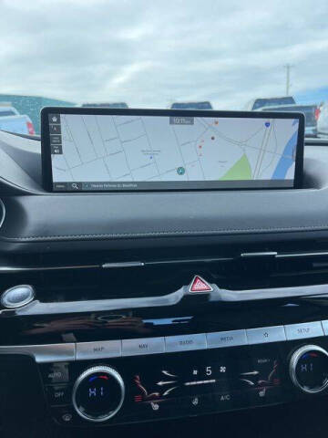 2023 Genesis G80