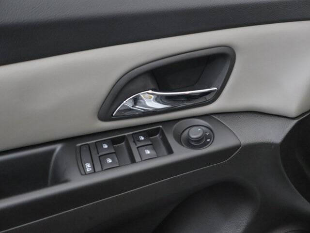 2012 Chevrolet Cruze LS