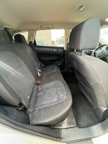 2013 Nissan Rogue S