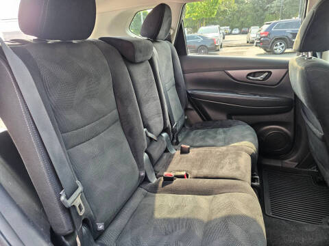 2016 Nissan Rogue SV