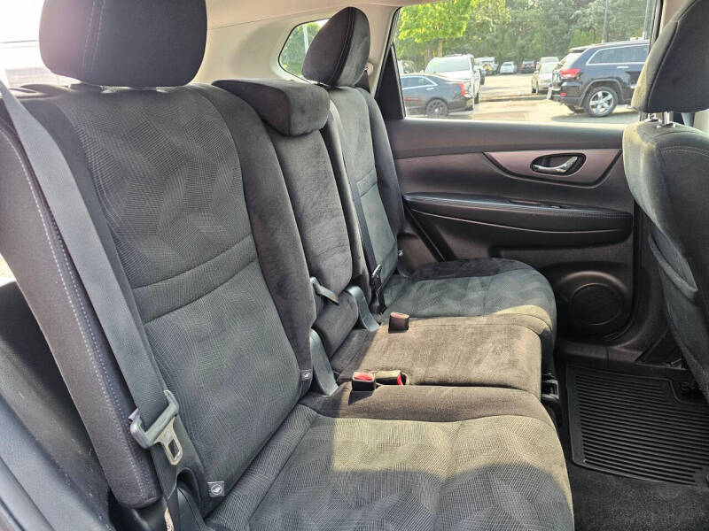 2016 Nissan Rogue SV