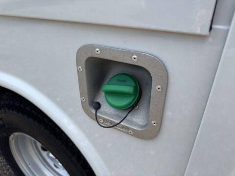 2025 GMC Sierra 3500HD CC Pro