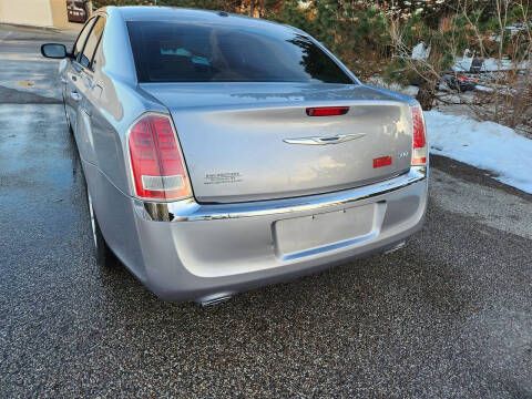 2013 Chrysler 300