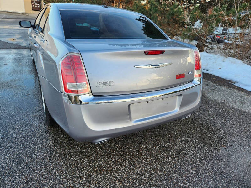 2013 Chrysler 300
