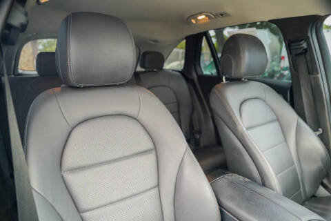 2021 Mercedes-Benz GLC GLC 300