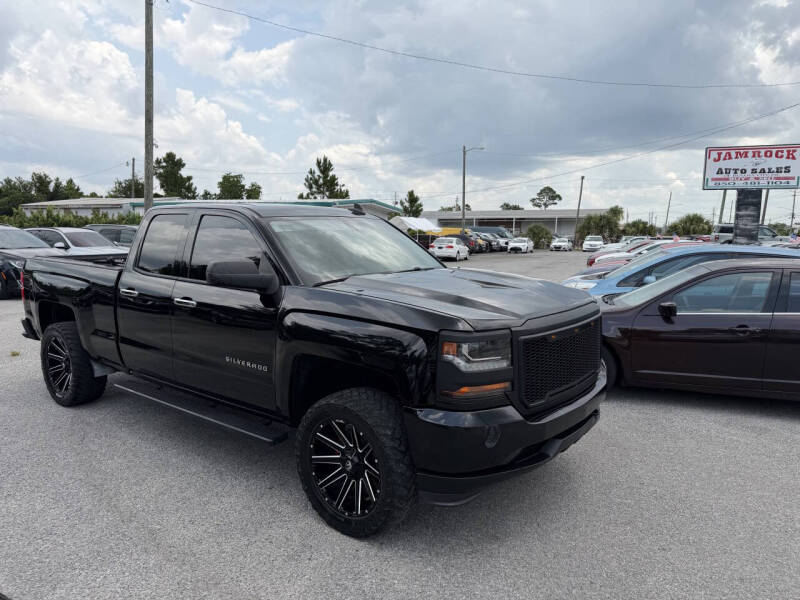2018 Chevrolet Silverado 1500 Custom