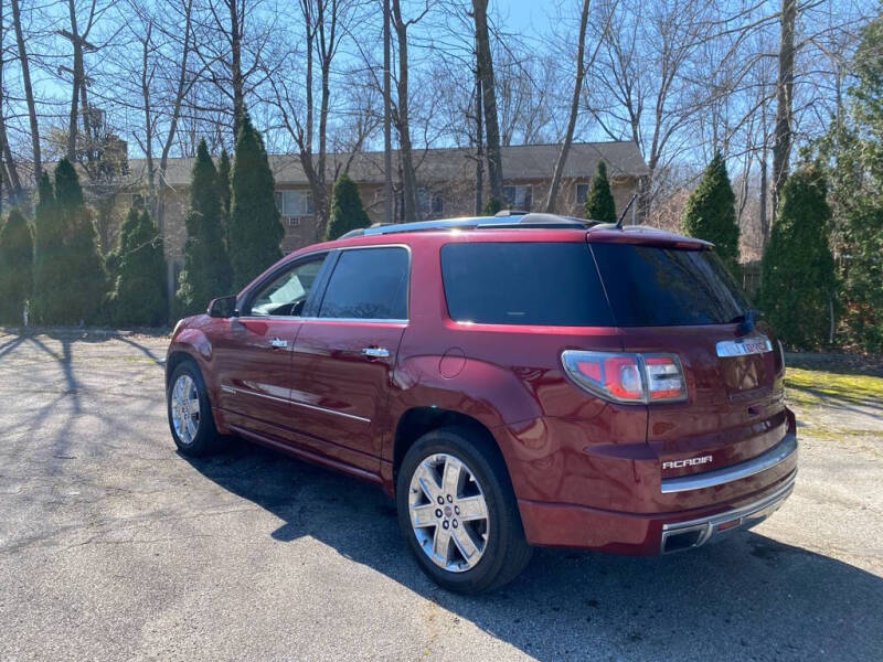 2016 GMC Acadia Denali